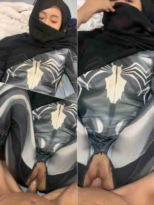 Punya pacar hijab tapi fetish spiderman jahat