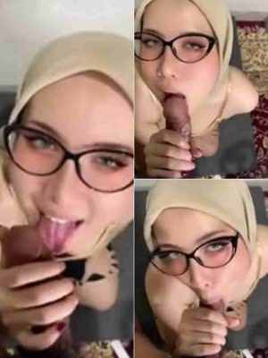 Sepongan maut tante hijabers